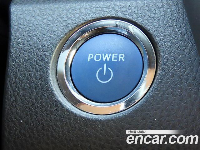Toyota Camry (XV70) 2.5 LE Hybrid 2021 — фото 19