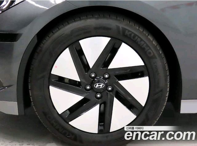 Hyundai Ioniq 6 Long Range Exclusive 2023 — фото 6