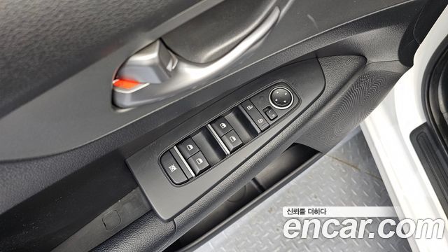 Kia K3 Trendy 2020 — фото 13