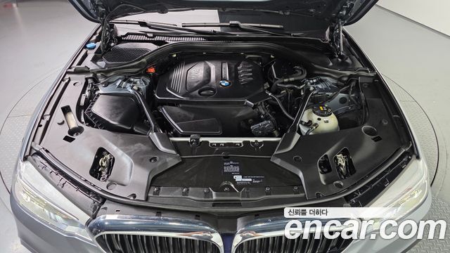 BMW 5 Series (G30) 520d xDrive M Sport Package Plus 2018 — фото 6