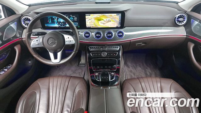 Mercedes-Benz CLS-Class (C257) CLS300d AMG Line 2019 — фото 7