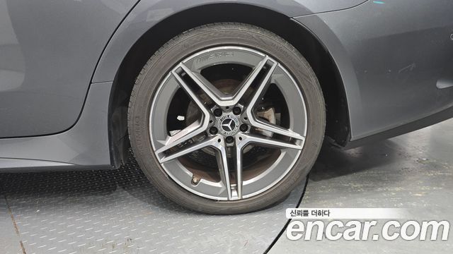 Mercedes-Benz CLS-Class (C257) CLS300d AMG Line 2019 — фото 20