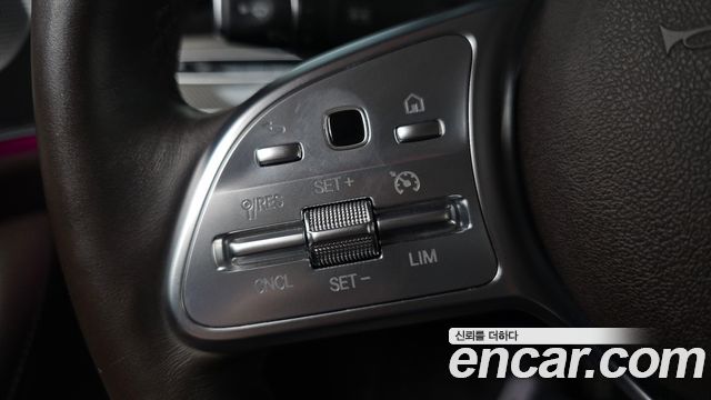 Mercedes-Benz CLS-Class (C257) CLS300d AMG Line 2019 — фото 31