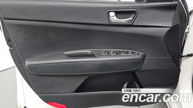 Kia K5 Hybrid (II) Prestige 2020 — фото 24