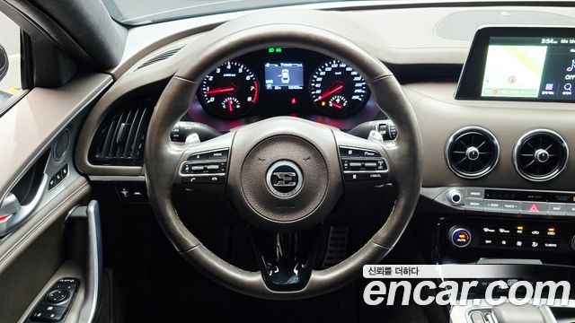 Kia Stinger 2.0 Turbo 2WD Platinum 2019 — фото 13
