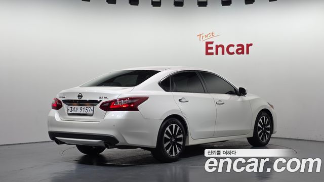 Nissan Altima 2.5 Smart L33 2018 — фото 2