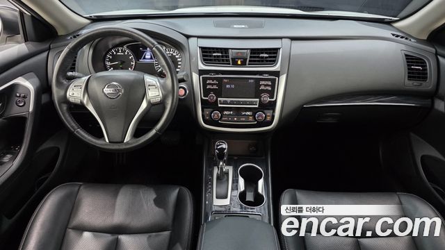 Nissan Altima 2.5 Smart L33 2018 — фото 7