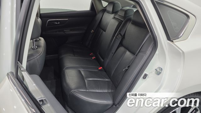 Nissan Altima 2.5 Smart L33 2018 — фото 11