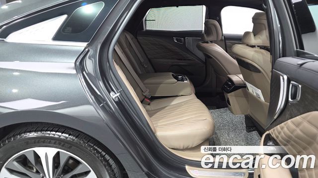 Kia K8 Hybrid Signature Special 2024 — фото 11