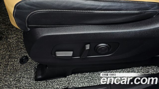 Kia Carnival (IV) Diesel 7-Seater Noblesse 2021 — фото 32