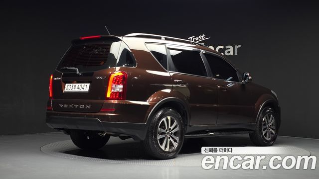 KG Mobility (SsangYong) Rexton W 2.0 4WD RX7 Luxury 2014 — фото 2