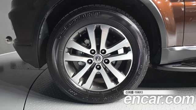 KG Mobility (SsangYong) Rexton W 2.0 4WD RX7 Luxury 2014 — фото 5