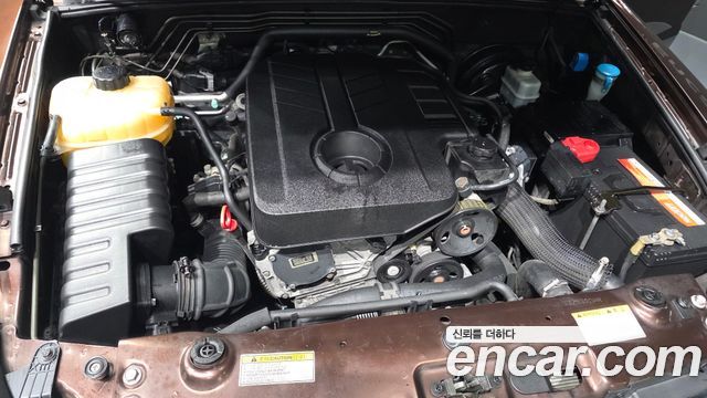 KG Mobility (SsangYong) Rexton W 2.0 4WD RX7 Luxury 2014 — фото 6