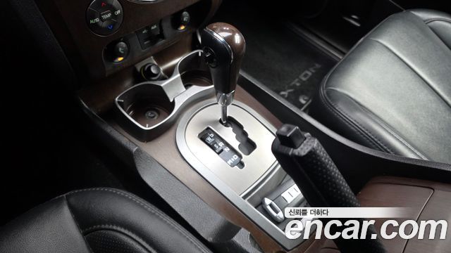 KG Mobility (SsangYong) Rexton W 2.0 4WD RX7 Luxury 2014 — фото 9