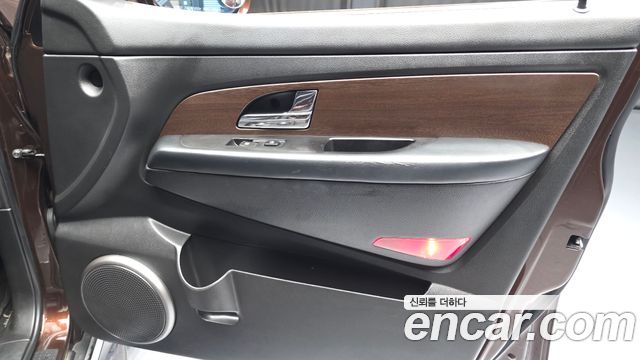 KG Mobility (SsangYong) Rexton W 2.0 4WD RX7 Luxury 2014 — фото 24
