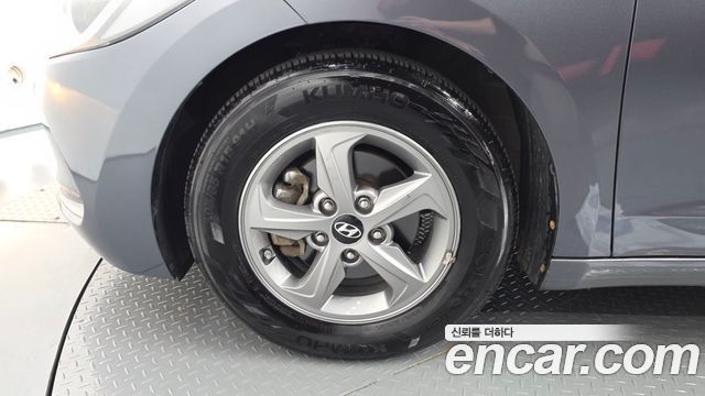 Hyundai Avante (AD) 1.6 e-VGT SMART 2018 — фото 5
