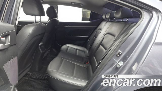 Hyundai Avante (AD) 1.6 e-VGT SMART 2018 — фото 26