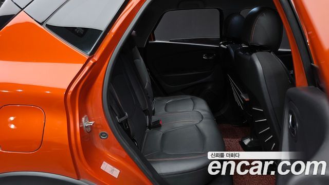 Renault Korea QM3 RE 2017 — фото 12