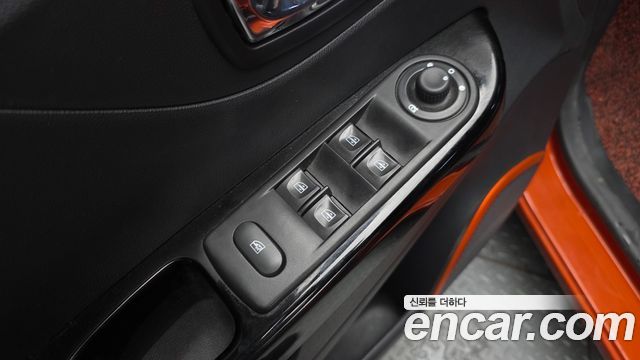 Renault Korea QM3 RE 2017 — фото 28