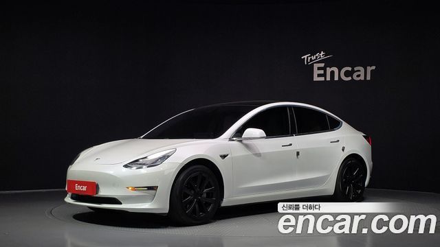 Tesla Model 3 Long Range AWD