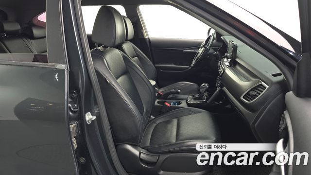 Kia Seltos Diesel 1.6 2WD Prestige 2020 — фото 12