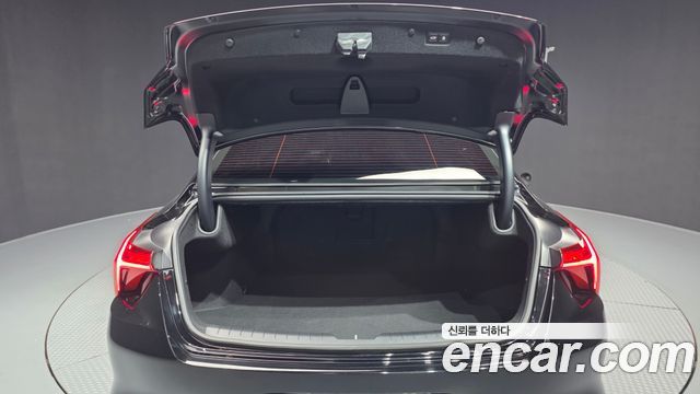 Kia K8 2.5 Gasoline 2WD Noblesse 2023 — фото 20