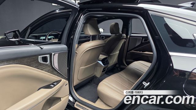 Kia K8 2.5 Gasoline 2WD Noblesse 2023 — фото 26
