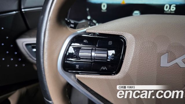 Kia K8 2.5 Gasoline 2WD Noblesse 2023 — фото 33