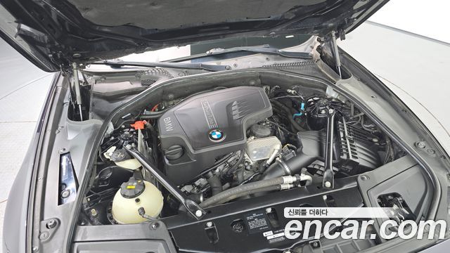 BMW 5 Series (F10) 528i M Aero Dynamic 2016 — фото 6