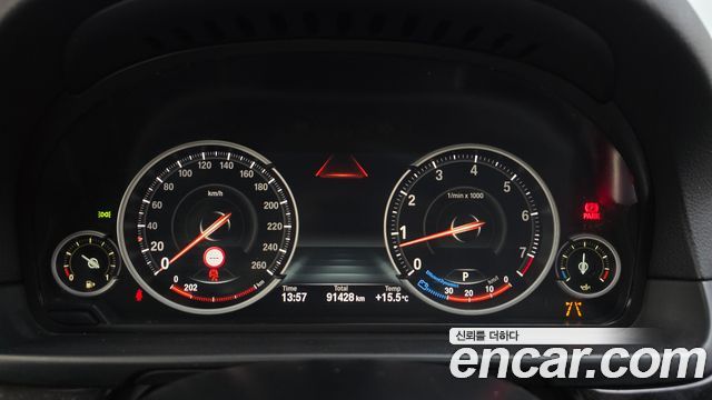 BMW 5 Series (F10) 528i M Aero Dynamic 2016 — фото 8
