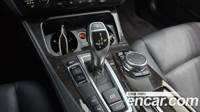 BMW 5 Series (F10) 528i M Aero Dynamic 2016 — фото 9