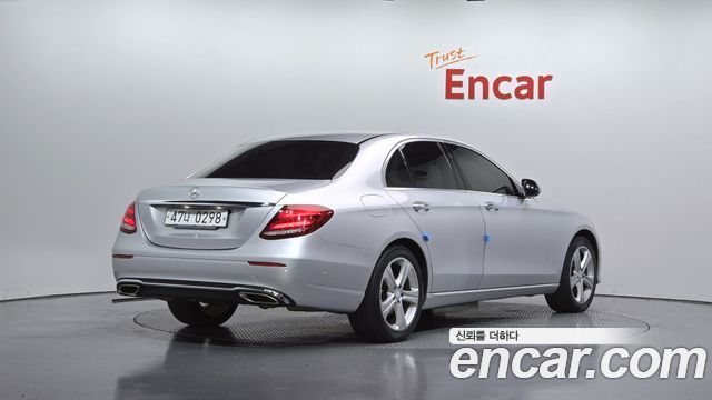 Mercedes-Benz E-Class (W213) E200 Avantgarde 2017 — фото 2