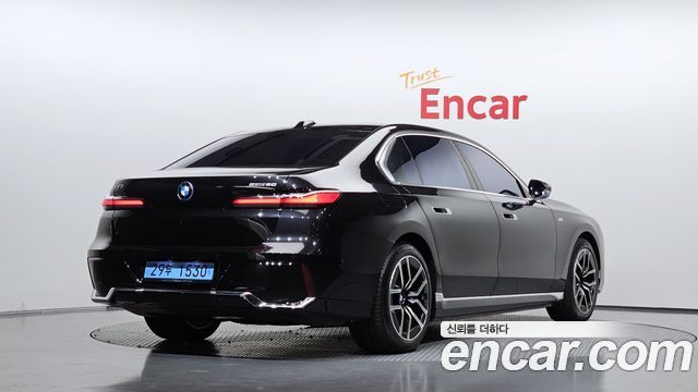 BMW i7 (G70) eDrive 50 M Sport 2024 — фото 2