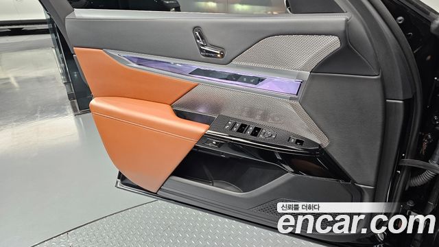 BMW i7 (G70) eDrive 50 M Sport 2024 — фото 24