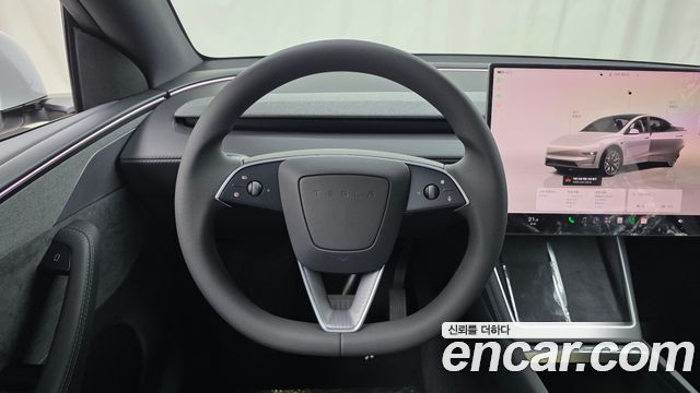Tesla Model Y L Long Range AWD 2026 — фото 14