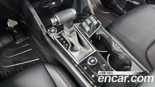 Kia Sportage (V) Gasoline 1.6 Turbo 2WD Prestige 2023 — фото 9
