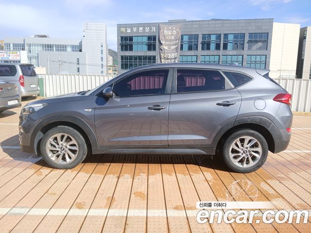 Hyundai Tucson Diesel 2.0 2WD Style 2016 — фото 3