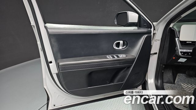 Hyundai Ioniq 5 Standard Commercial 2022 — фото 24