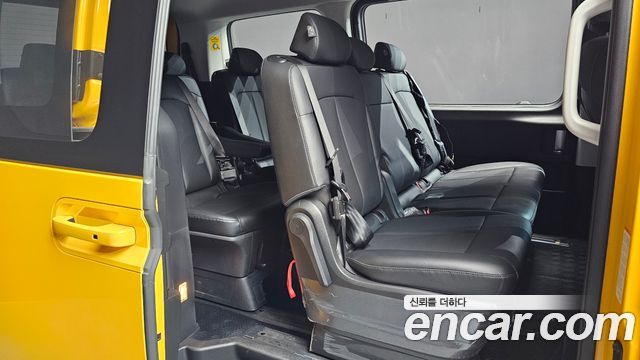 Hyundai Staria L3.5  Kinder Safety Car 11-Seater 2023 — фото 11