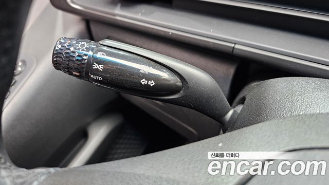 Hyundai Staria L3.5  Kinder Safety Car 11-Seater 2023 — фото 18