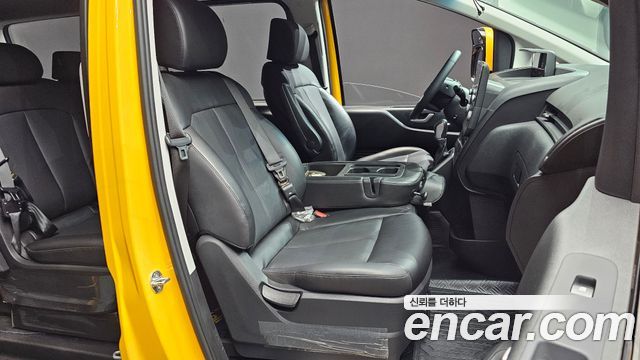 Hyundai Staria L3.5  Kinder Safety Car 11-Seater 2023 — фото 26