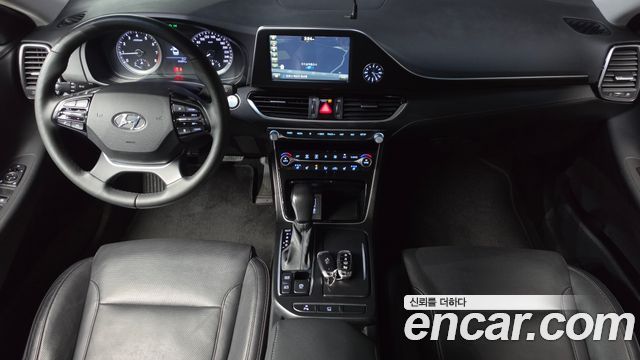Hyundai Grandeur (IG) 2.4 Premium 2019 — фото 7