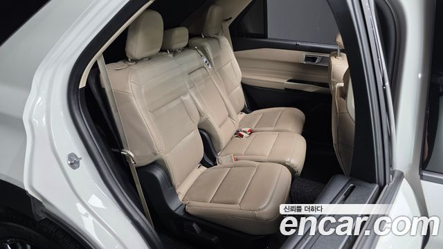 Ford Explorer (VI) 2.3 LimIted 4WD 2021 — фото 27