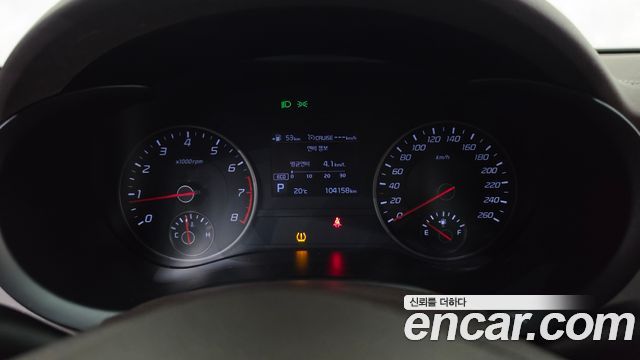 Kia Stinger 2.0 Turbo 2WD Platinum 2019 — фото 8