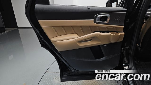 Kia Sorento (IV) HEV 1.6 2WD Signature 2024 — фото 25