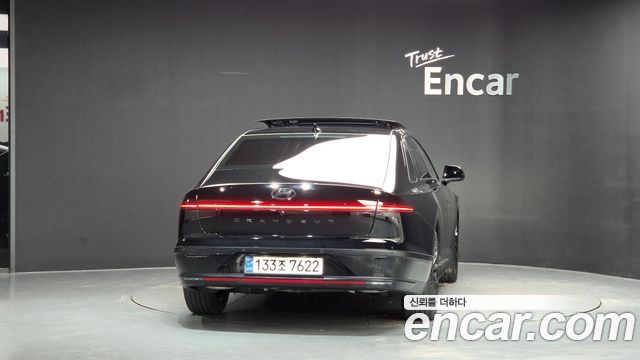Hyundai Grandeur (GN7) 3,5 Gasoline 4WD Calligraphy 2025 — фото 4