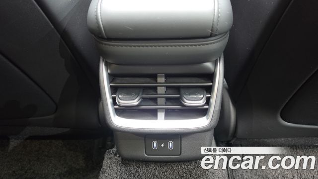 Hyundai Grandeur (GN7) 3,5 Gasoline 4WD Calligraphy 2025 — фото 32