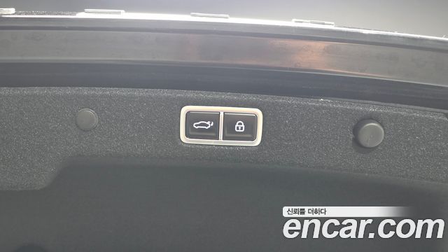 Hyundai Grandeur (GN7) 3,5 Gasoline 4WD Calligraphy 2025 — фото 34