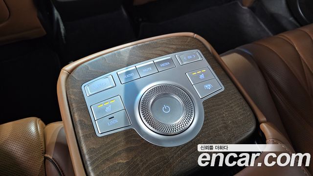 Genesis Electrified G80 (RG3) e-AWD 2022 — фото 36