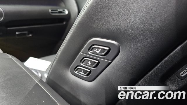 Hyundai Palisade (LX3) HEV 2.5T 2WD 7-Seater Calligraphy 2026 — фото 38